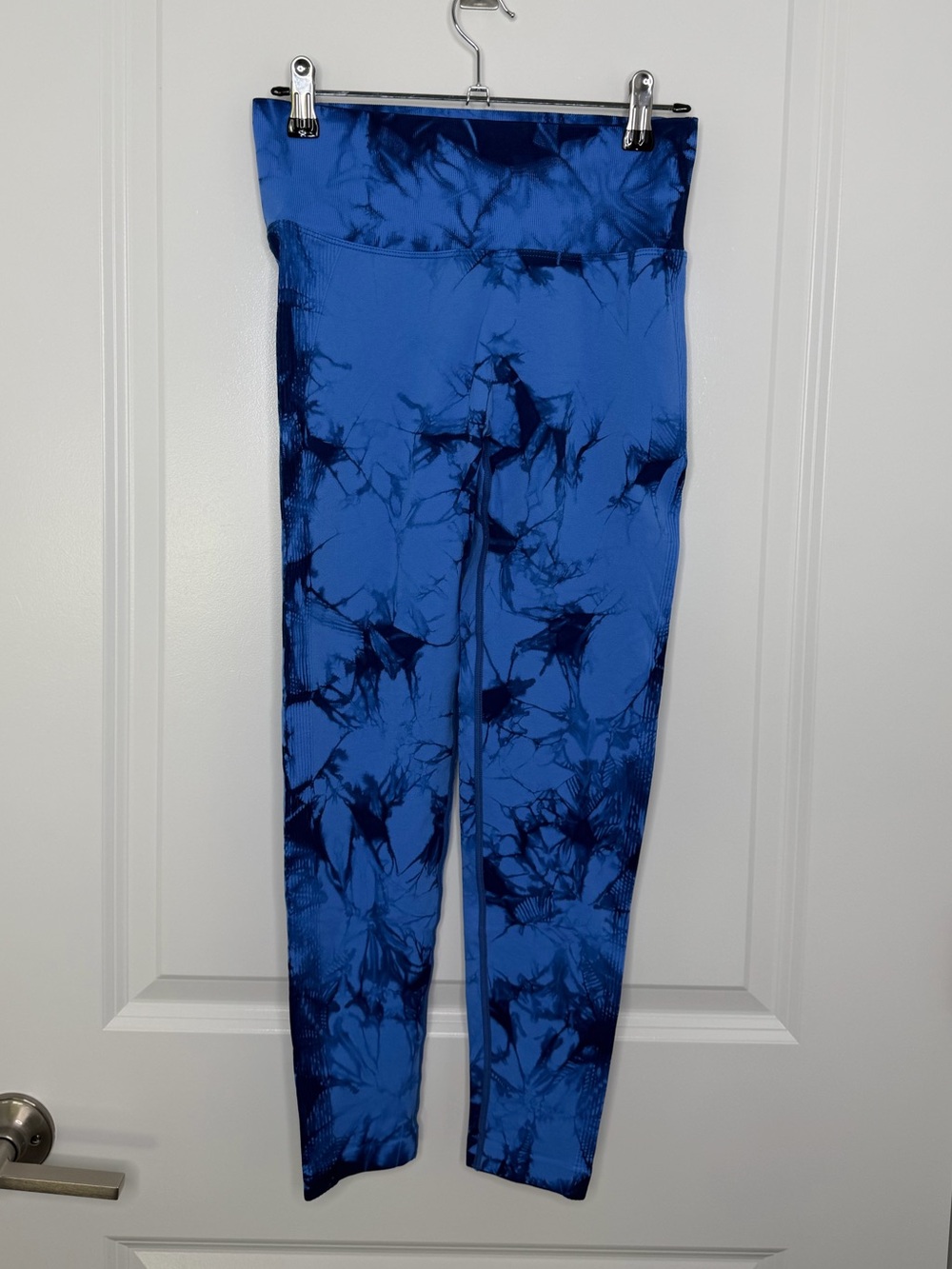 Halara OneForm Seamless Flow High Waisted Tie Dye Yoga Leggings M - Picture 3 of 10